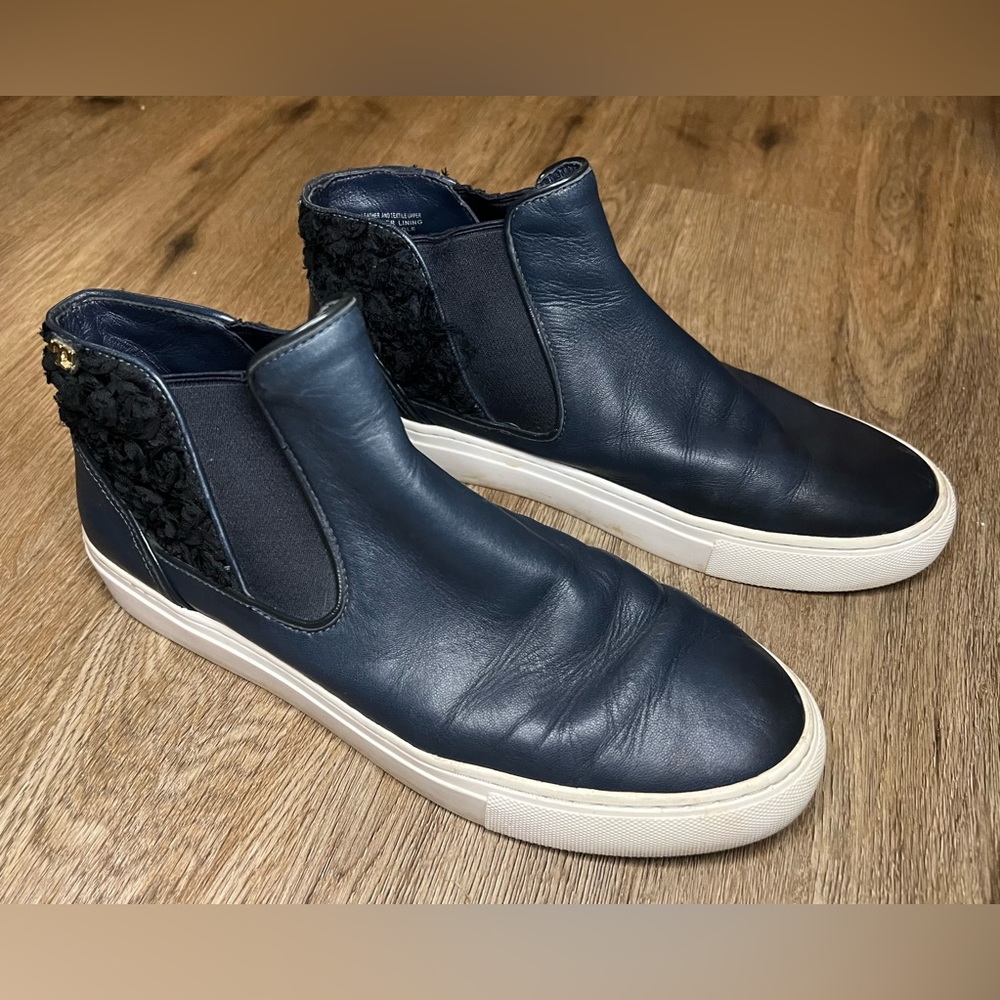 Tory Burch Rosette High Top Sneakers Navy Blue Leather Size 9 Ankle Booties